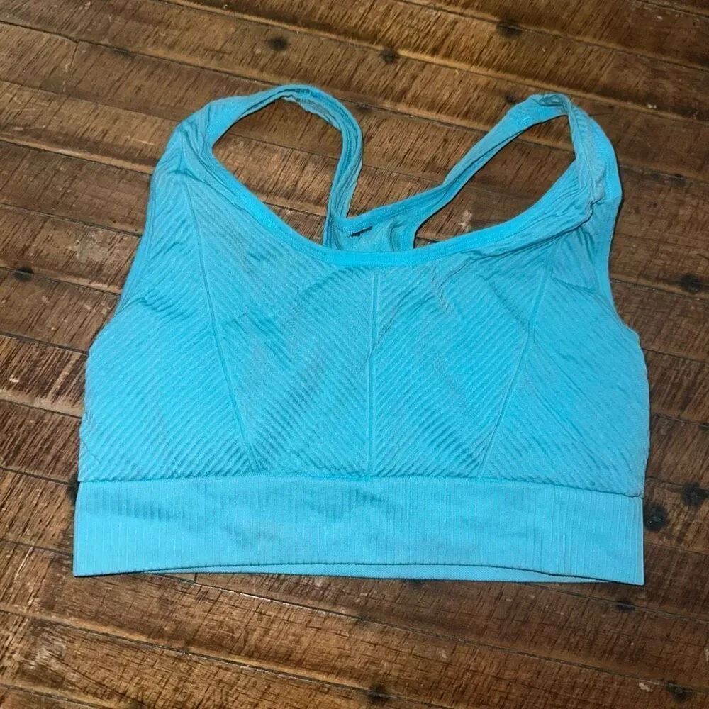 Victoria’s Sport M blue strappy workout sports bra